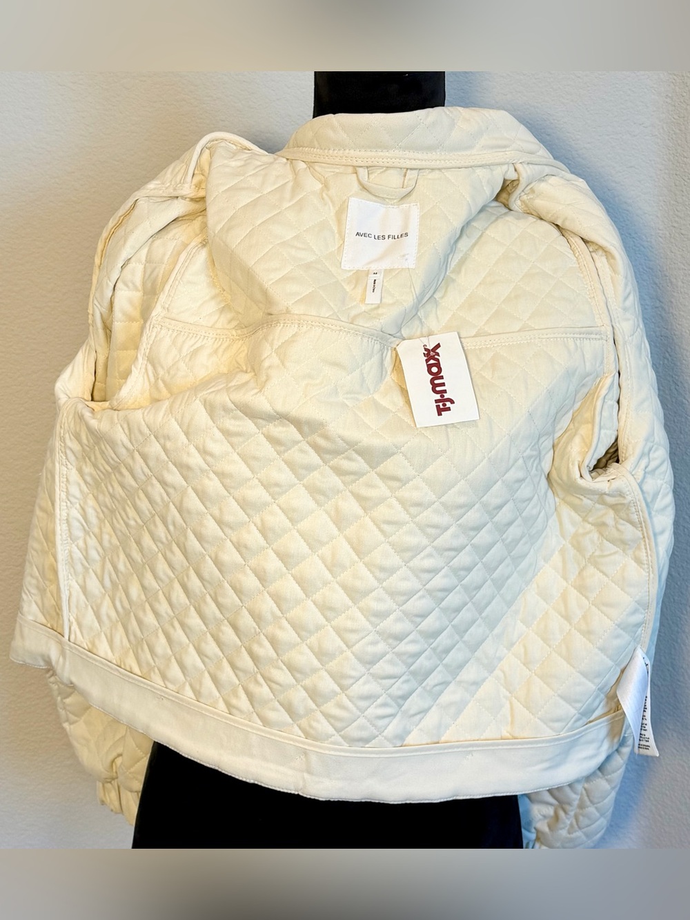 NWT Avec Les Filles Cream Quilted Ruffle-Trim Tie-Front Bomber Jacket Size Med - Picture 8 of 13